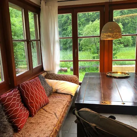Bungalows Am Waldessaum Bei Hohenzieritz *